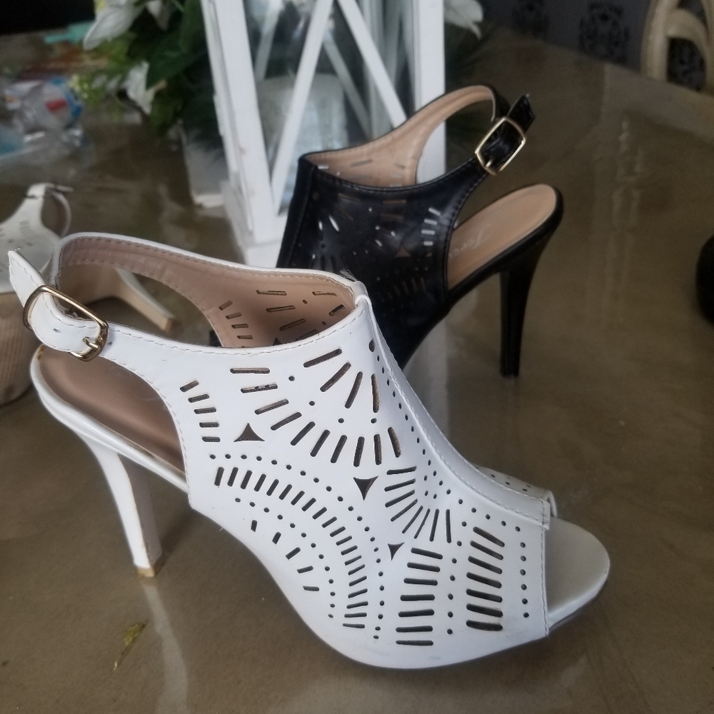 Bundle Of White And Black Heels Size 9 - image 2